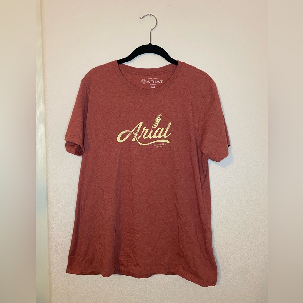 Ariat XXL Red women’s t shirt